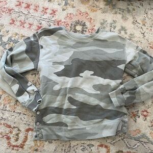 Abercrombie & Fitch Soft Gray Fleece Top